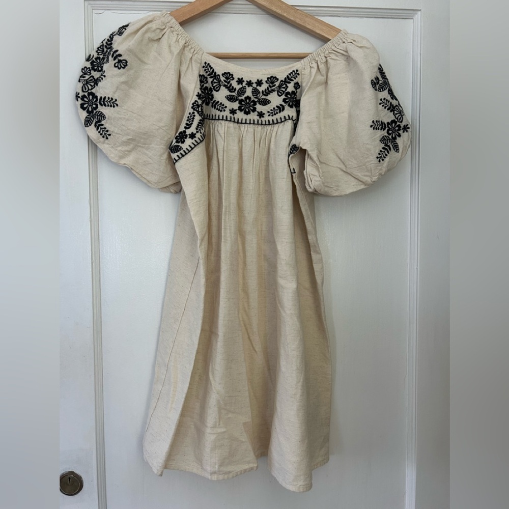 Primark NWT Embroidered Cream Dress with Black Floral Design